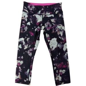 Lululemon Women's Size 8 Abstract Print Cropped Leggings Pants Activewear